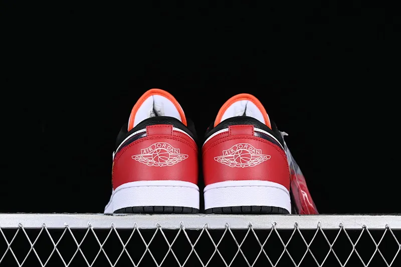 All categories Air Jordan Jordan series basketball shoes Air Jordan 1 Low Air Jordan 1 Low "Flaming Swoosh" AJ1 Joe 1 black red flame FJ7222-101